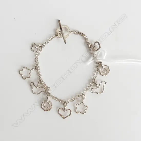 STG SILVER CHARM BRACELET, NINE CHARMS, 7.4GMS