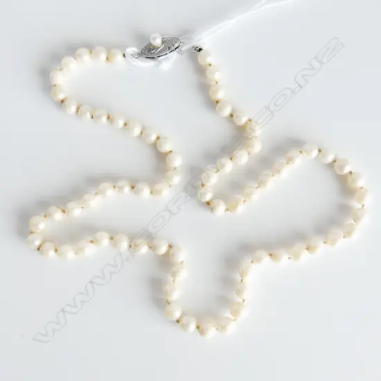 UNIFORM CULTURED PEARL NECKLACE silver clasp L.460mm
