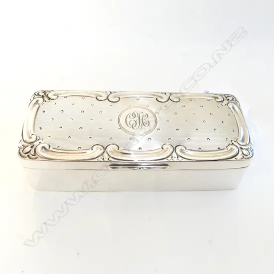STG SILVER LIDDED BOX, 115 X 50 X 30mm  109gms, CHESTER 1913