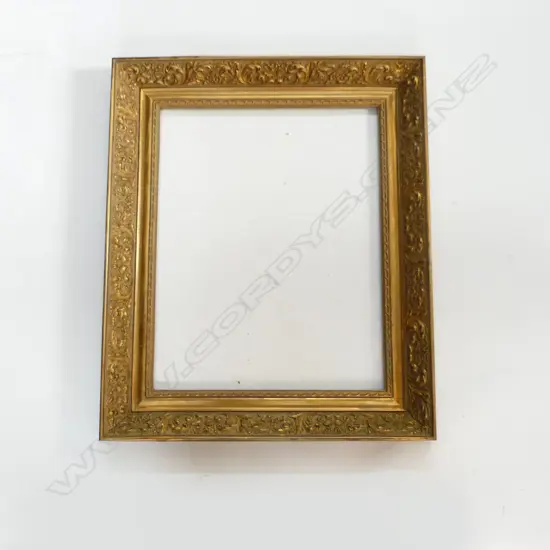 LG GILT FRAME - RESIN - 645x540mm