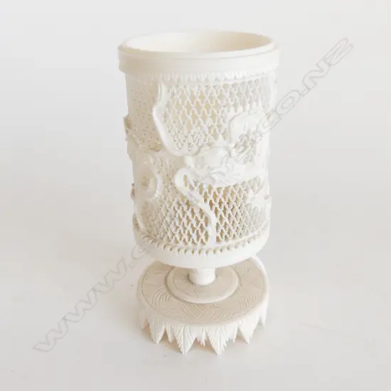 CARVED ORIENTAL IVORY CUP w. DRAGON DESIGN H.130mm