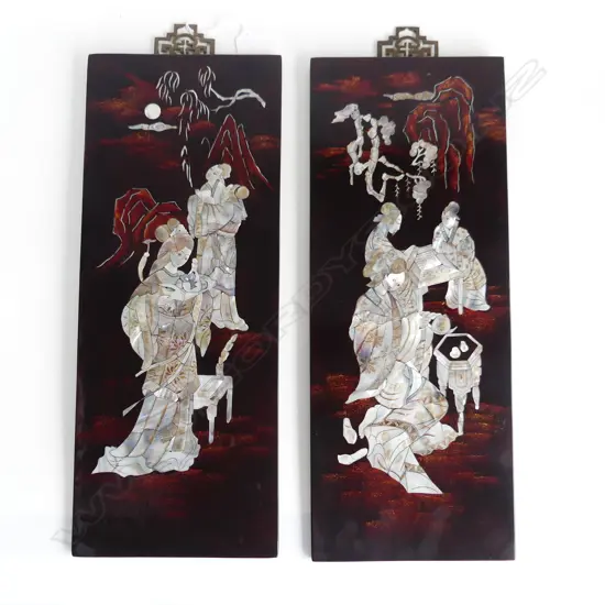 PAIR OF ORIENTAL MOTHER OF PEARL INLAID PANELS H 510 MM