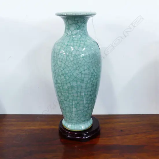 CHINESE VASE,GREEN CRACKLE GLAZE ON STAND H.350mm