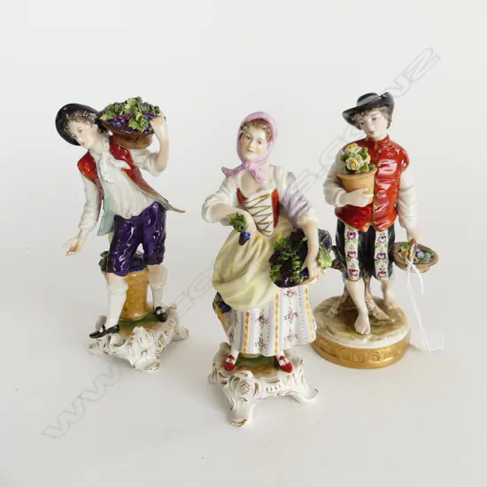 3 PORCELIAN FIGURINES; GRAPE HARVEST COUPLE, MAN w. FLOWERS H.190mm