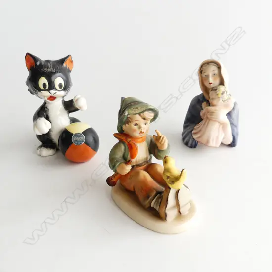 3 PCES HUMMEL GOEBEL; BOY & BIRD, DISNEY FIGARO CAT, WOMAN & CHILD H.100mm