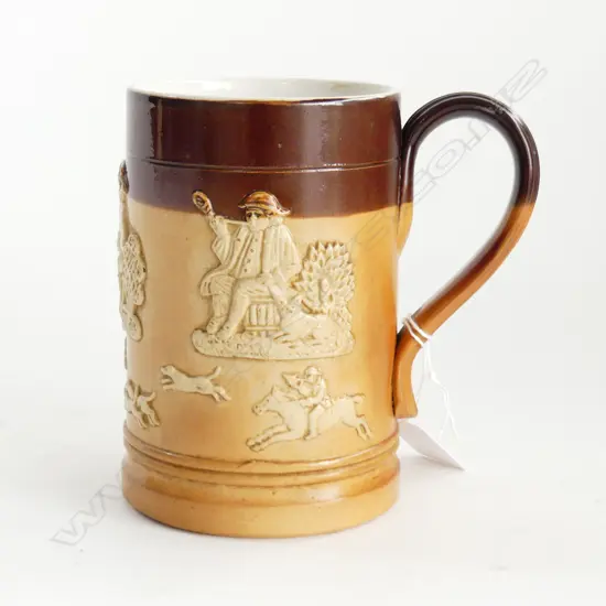 ROYAL DOULTON LAMBETH POTTERY HARVEST WARE TANKARD.. H 13CM 