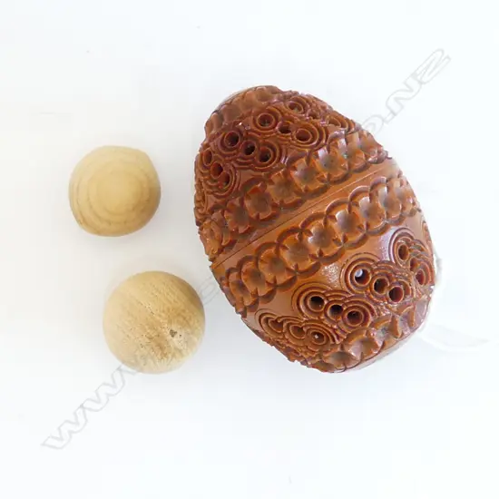 CARVED COQUILLA  NUT L. 50mm