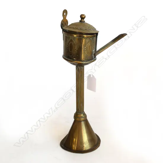 ANTIQUE DUTCH BRASS WHALE OIL LAMP, REPOUSSE FOLK ART, H 260mm\