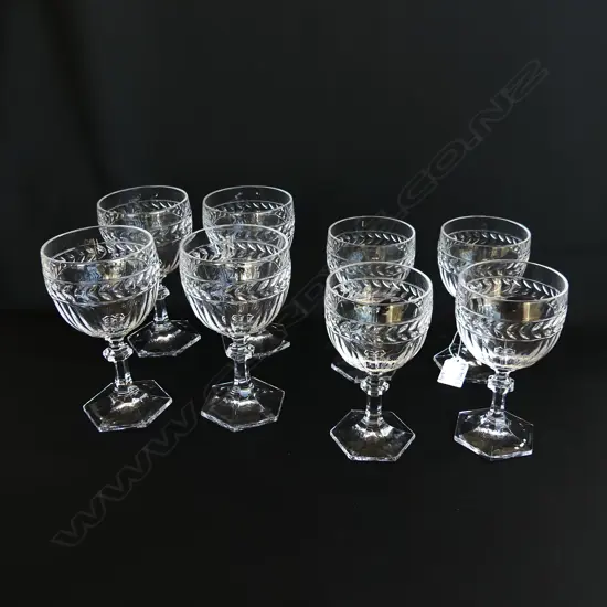 8 VILLEROY & BOCH CRYSTAL WINE GLASSES 4x H.150 4x H.165mm