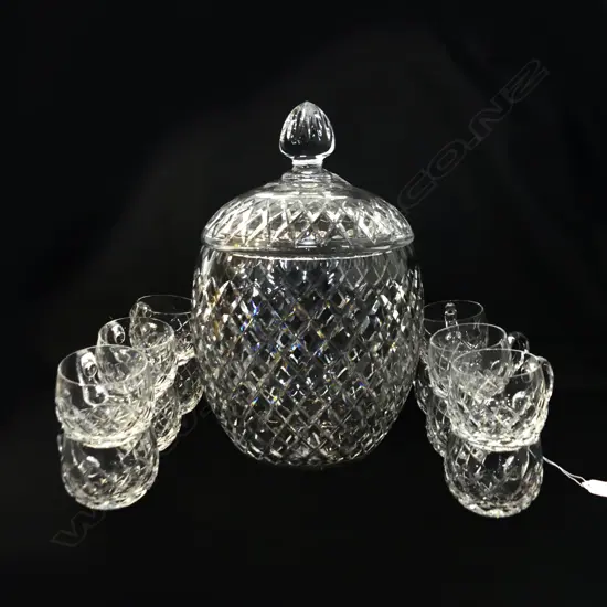 QUALITY CUT CRYSTAL LIDDED PUNCH BOWL H.325mm & 12 CUPS