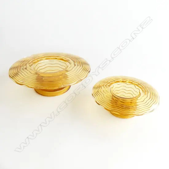 TWO AMBER DEPRESSION GLASS POSY FLOWER BOWLS DIA. 210mm & 150mm