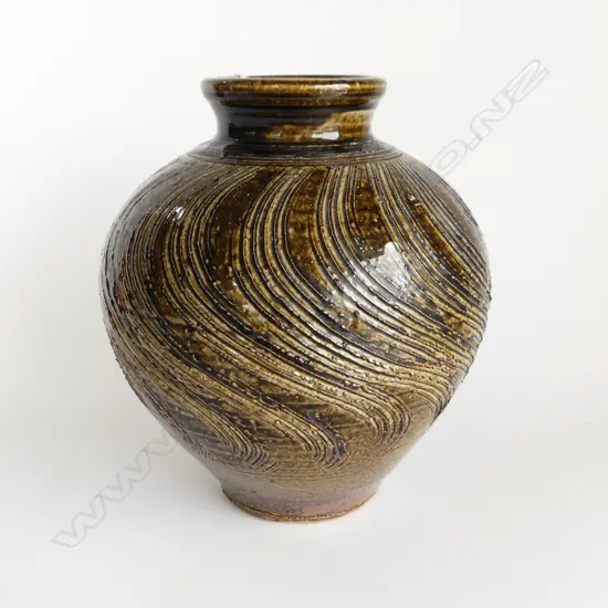 TALL STUDIO POTTERY VASE H300MM