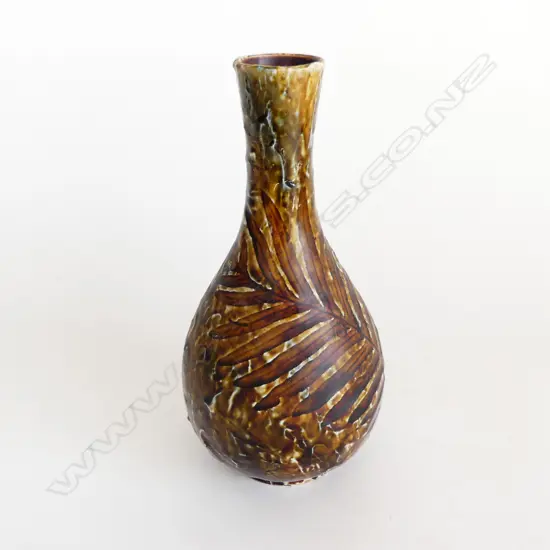 DOULTON LAMBETH VASE; LEAF GLAZE H.220mm