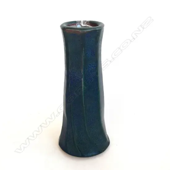 ATTRIBUTED GRAEME STORM CUTSIDED VASE IN BARIUM BLUE H. 240mm
