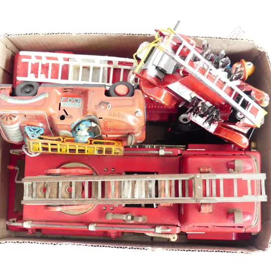6 VINTAGE FIRE ENGINE TOYS 