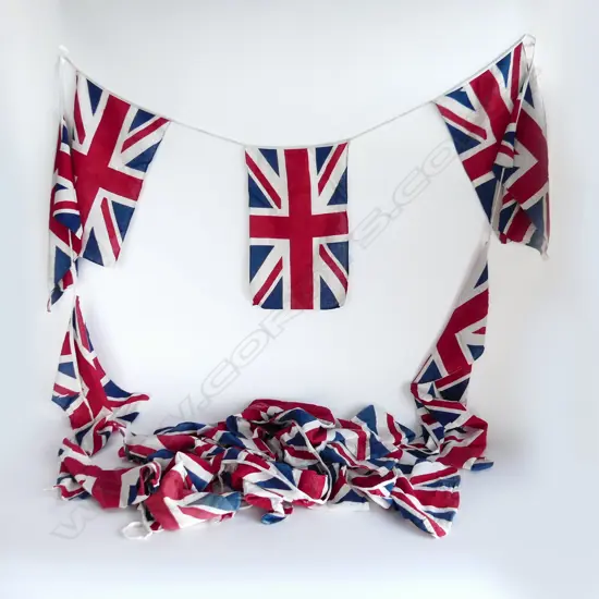ORIGINAL 1953 UNION JACK BUNTING OF 20 FLAGS.