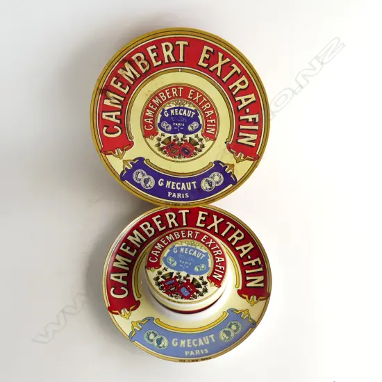 CAMEMBERT CHEESE LIDDED DISH & PLATE - IN ORIGINAL BOX