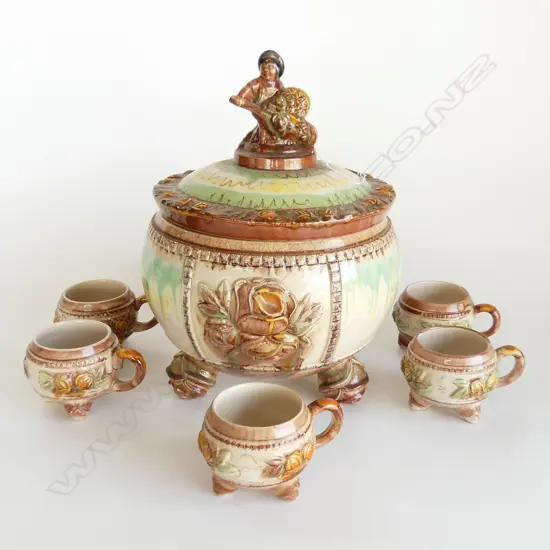 LG POTTERY LIDDED PUNCH BOWL H.330mm / 230mm dia & 5 CUPS (lid w. hairline) 