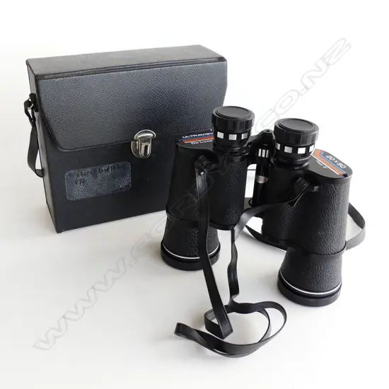 PR ULTRAVIEW BINOCULARS IN CASE