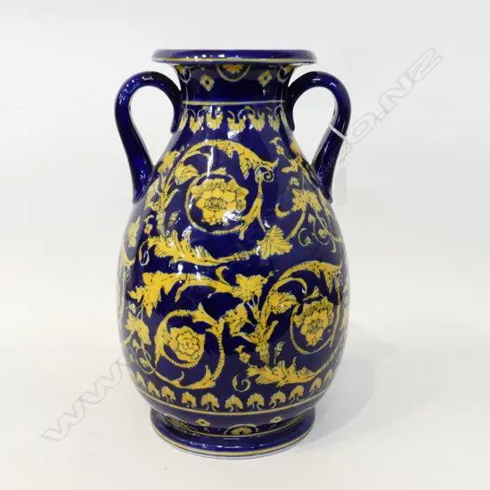 LG BLUE DOUBLE HANDLED VASE H.340mm