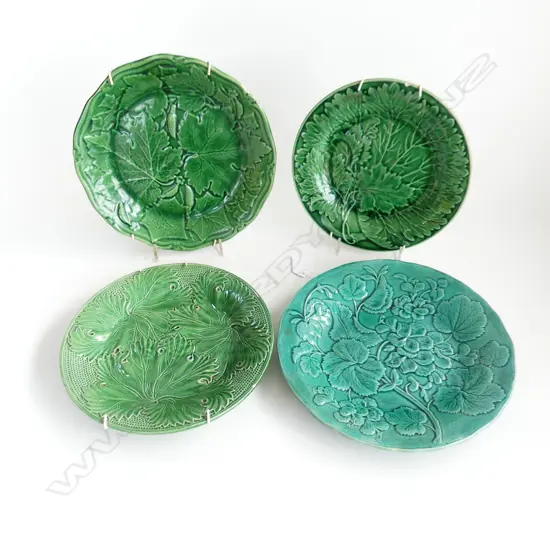 4 GREEN GLAZE MAJOLICA PLATES D 230 MM