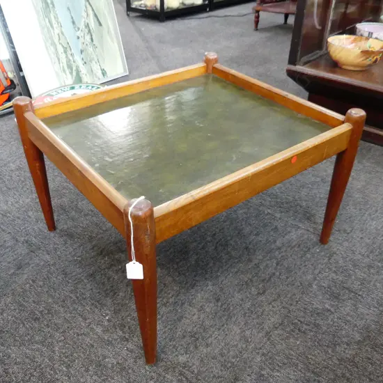 RETRO / MID CENTURY SIDE TABLE 510x560x360mm