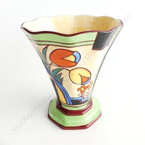 HAND PAINTED ART DECO VASE H.195mm