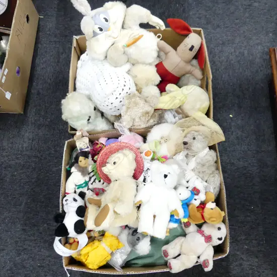 2 BOXES ASST. TEDDIES & DOLLS INCL. 1 ROBIN RIVE