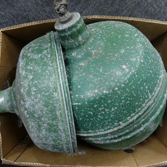 BOX LOT 13 INDUSTRIAL PENDANT LIGHT SHADES