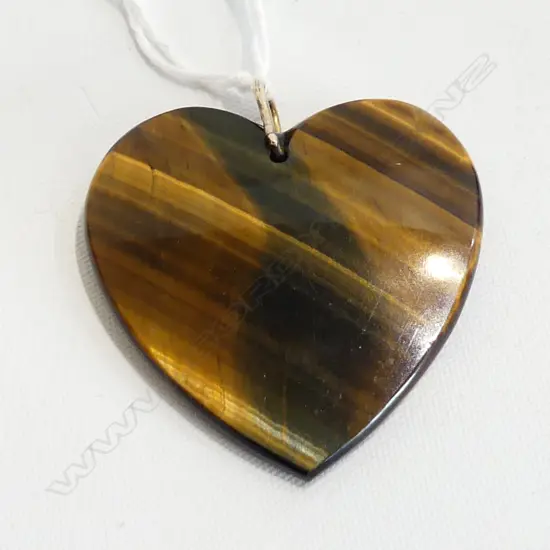 HEART SHAPED TIGER'S EYE PENDANT WITH 9CT GOLD MOUNT