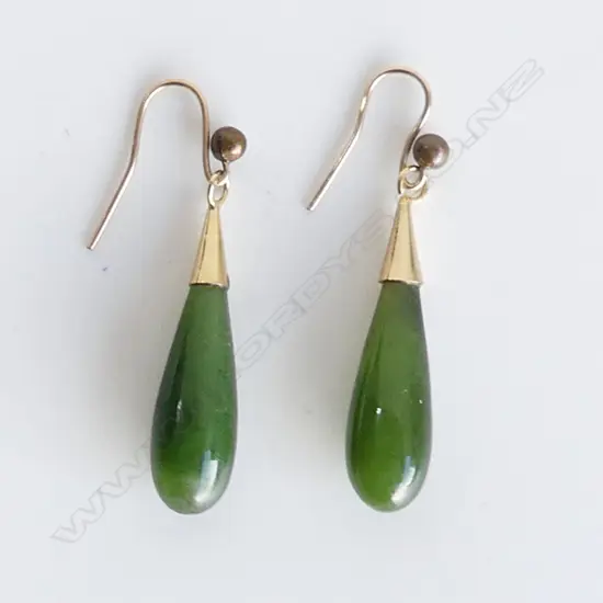 PR GOLD PLATED & POUNAMU (GREENSTONE) TEAR DROP EARRINGS