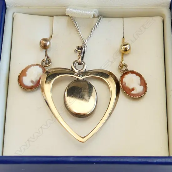 GOLD GILDED 925 SILVER CAMEO PENDANT WITH CHAIN & PR DROP EARRINGS