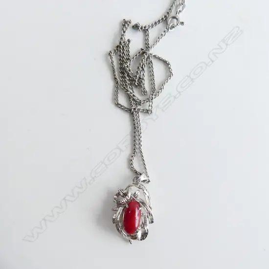 SILVER & CORAL FANCY PENDANT ON SILVER CHAIN