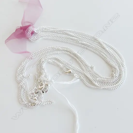 4 925 SILVER CHAINS, GOOD FOR RESALE, 18.96gms