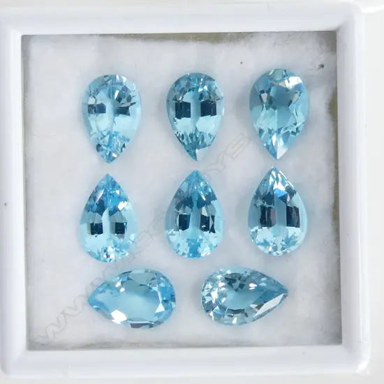 8x BLUE TOPAZ PEAR SHAPE 12X8 = 29.30 CT