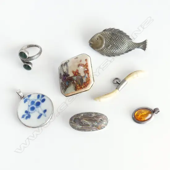 SILVER JEWELLERY ETC; tooth pendant. pounamu ring. amber & old Chinese porcelain pendants. fish. Satsuma..