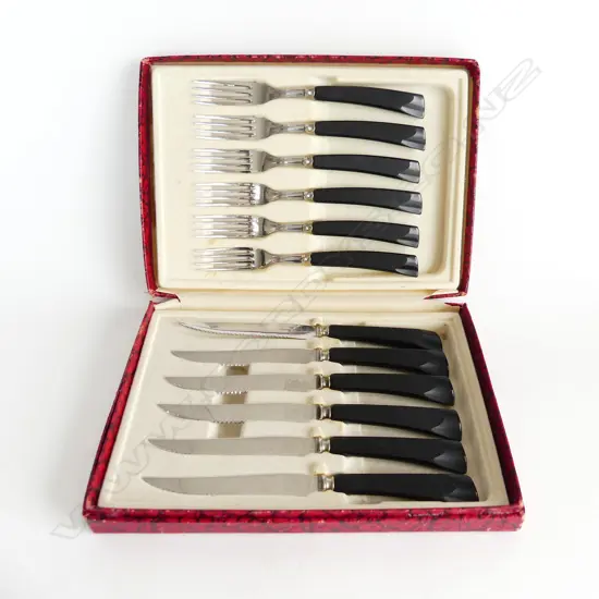 VINTAGE 12 PLACE STEAK SET BY G.H CANADA 6 KNIVES + 6 FORKS, UNUSED IN BOX