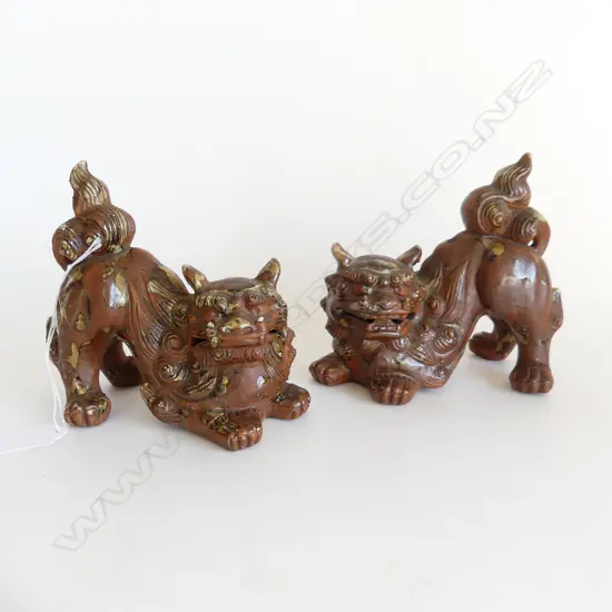 PR VINTAGE FU DOGS, SIGNED, L. 145mm