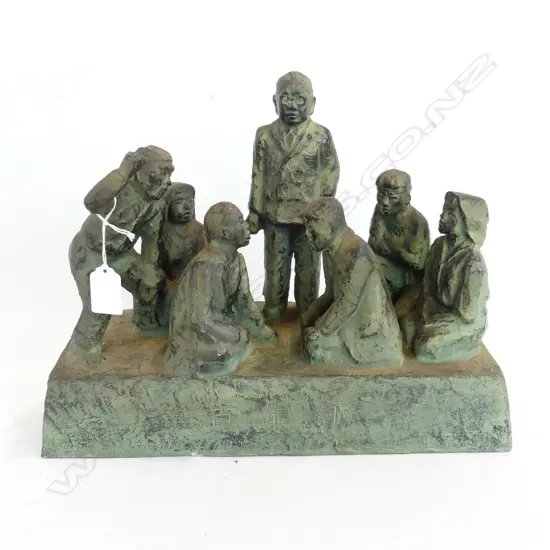 ORIENTAL BRONZE 7 FIGURE GROUP DEBATING H.273mm green patina