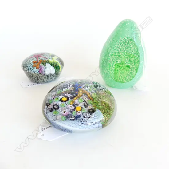 2 PETER RAOS 'SEA GARDEN'  PAPER WIEGHTS & ANOTHER H110MM