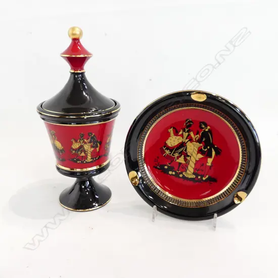 2 PCS ITALIAN PORCELAIN; RED, BLACK & GOLD GILD LIDDED URN (H. 260mm) & MATCHING ASHTRAY (DIA 175mm)