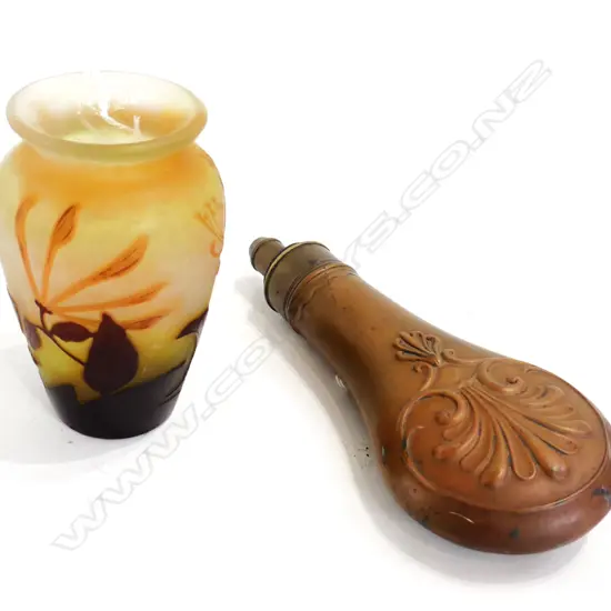 GALLE GLASS VASE (H. 120mm) could be real ? & ART NOUVEAU BRASS POWDER FLASK