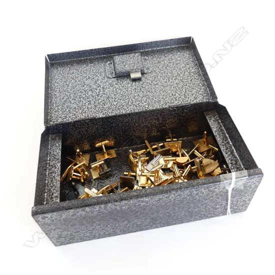 OLD CASH BOX OF APPROX 40 ASST CUFF LINKS (SOME NOT PAIRS)