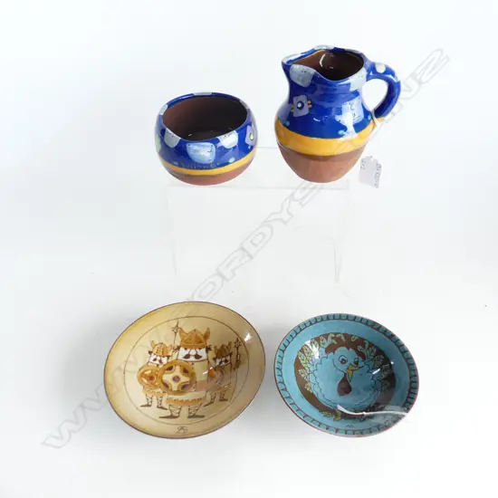 STEVE FULMER JUG (H 120mm) & SM BOWL (dia 100mm) + 2 BARRY BALL HAND DECORATED BOWLS (DIA. 150, 130mm)