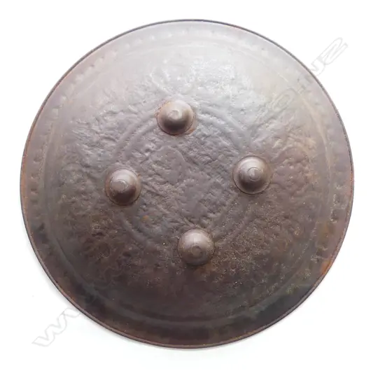 19THC IRON INDO PERSIAN FORGED IRON DAHL WITH INCISED ANIMAL DECORATION D 470 MM