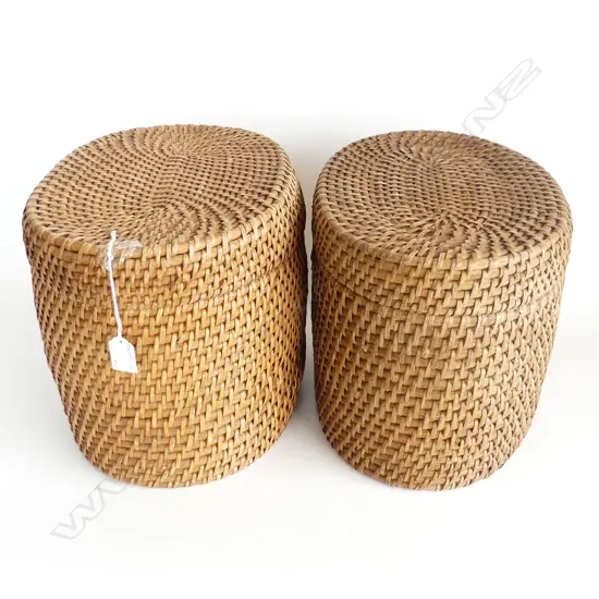 PR LG OVAL WOVEN CANE LIDDED CONTAINERS 365x270x270mm