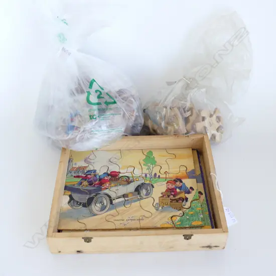 QUANTITY OF EARLY JIGSAW PUZZLES BY SPEARS