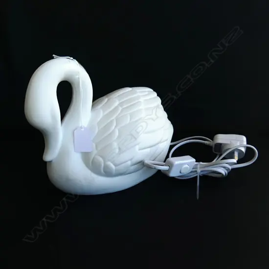 WHITE CERAMIC SWAN LAMP L.260mm