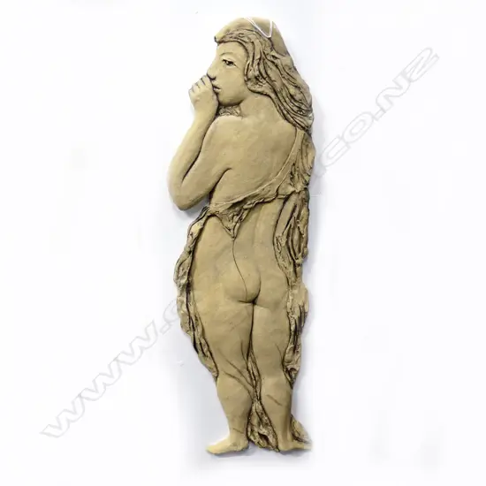 CERAMIC WOMAN WALL PLAQUE H.750mm