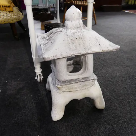 3 PCE WHITE CONCRETE GARDEN PAGODA 320x320mm